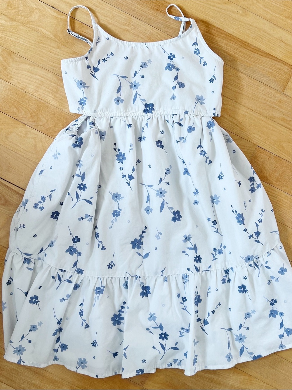 Abercrombie Kids White Blue Floral Dress - 11/12
